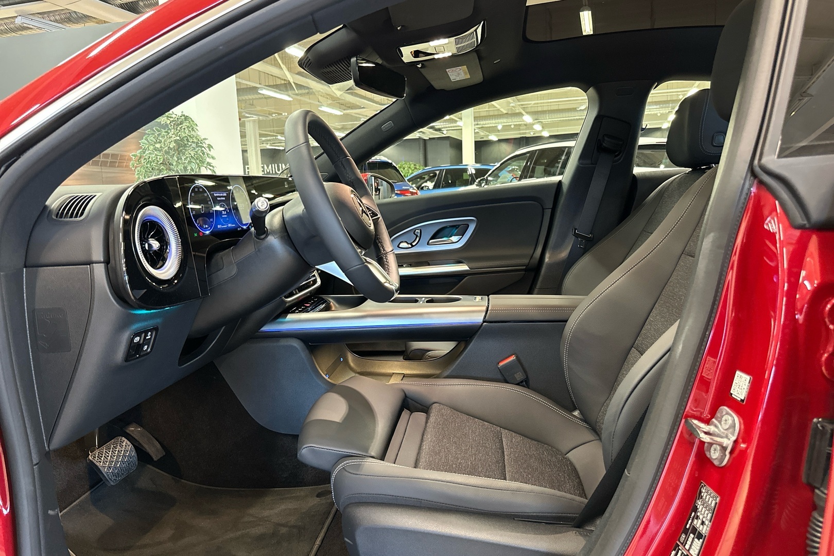 MERCEDES-BENZ CLA 2026