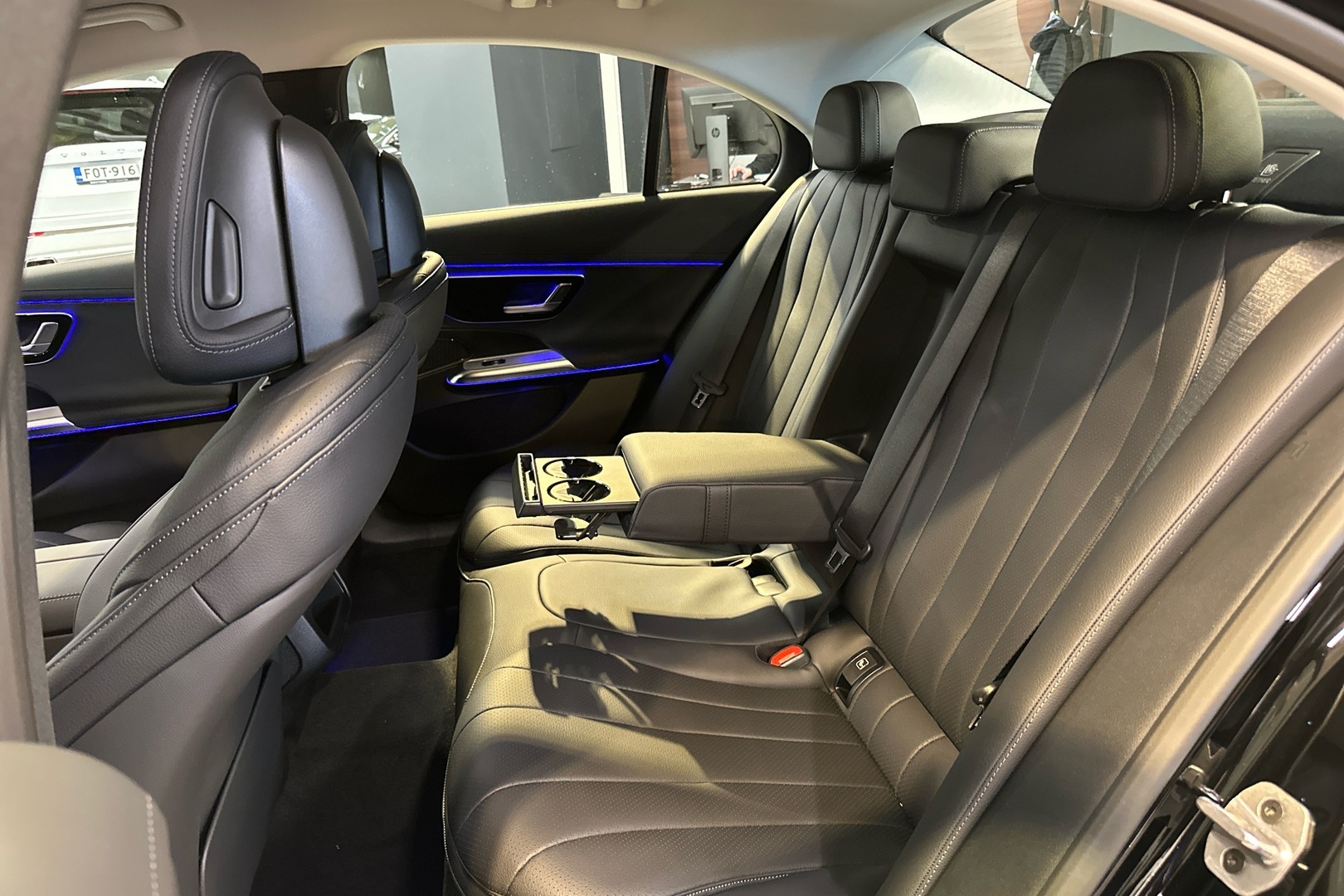 MERCEDES-BENZ E 2026