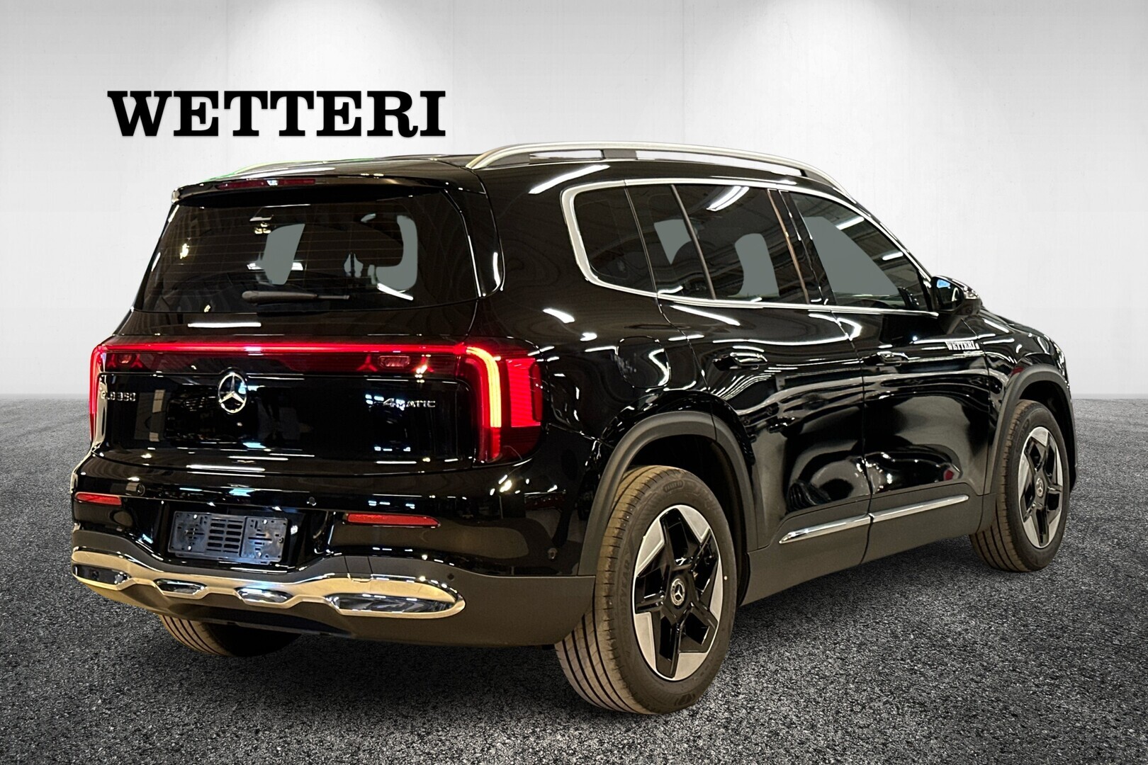 MERCEDES-BENZ GLB 2026