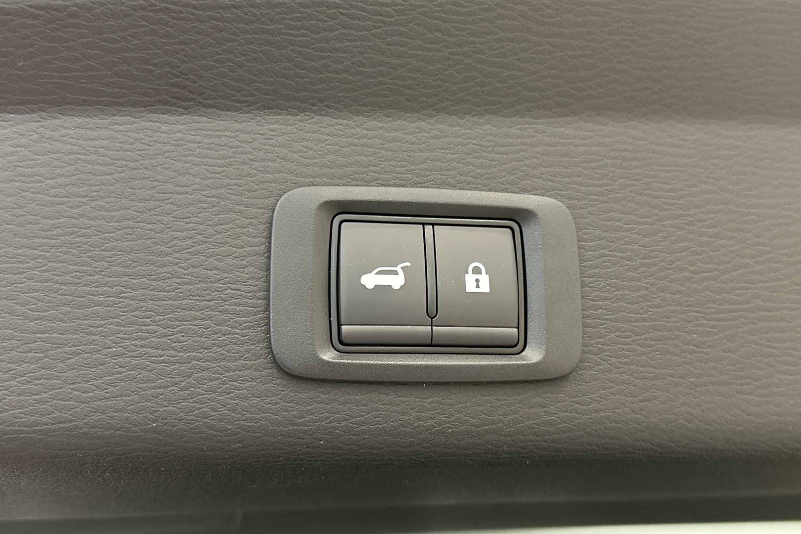 MITSUBISHI Outlander 2026