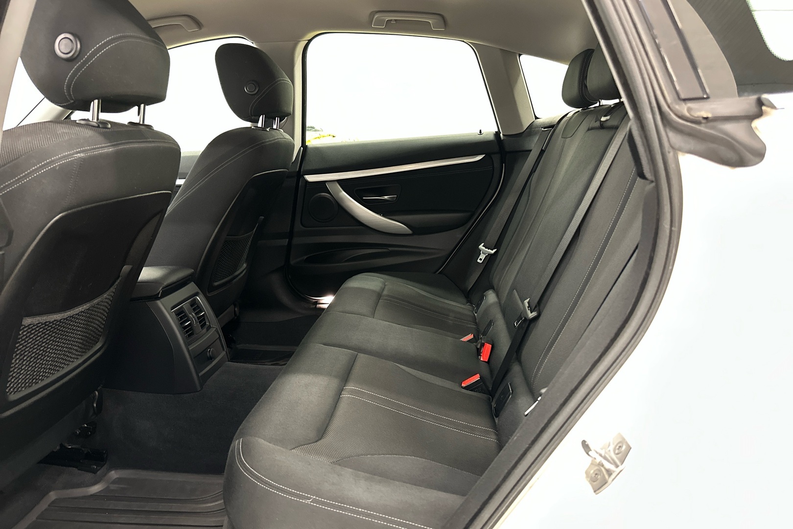 BMW 320 Gran Turismo 2016