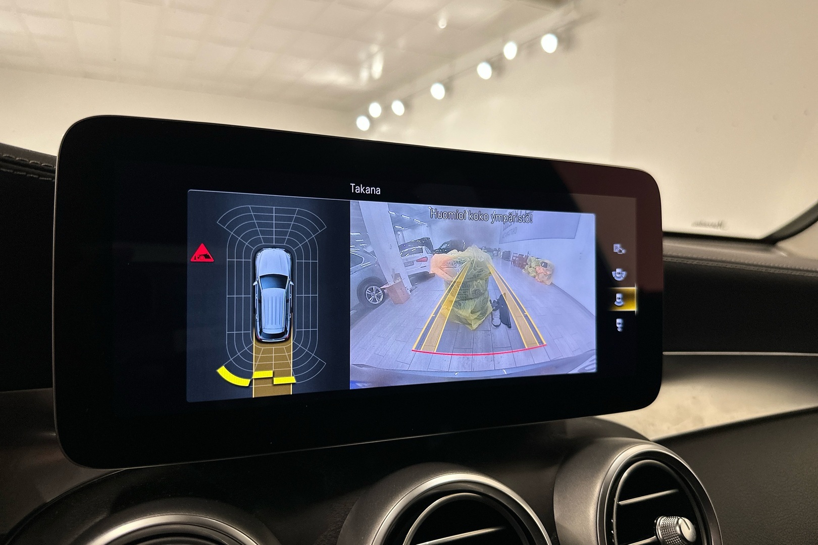 MERCEDES-BENZ GLC 2020