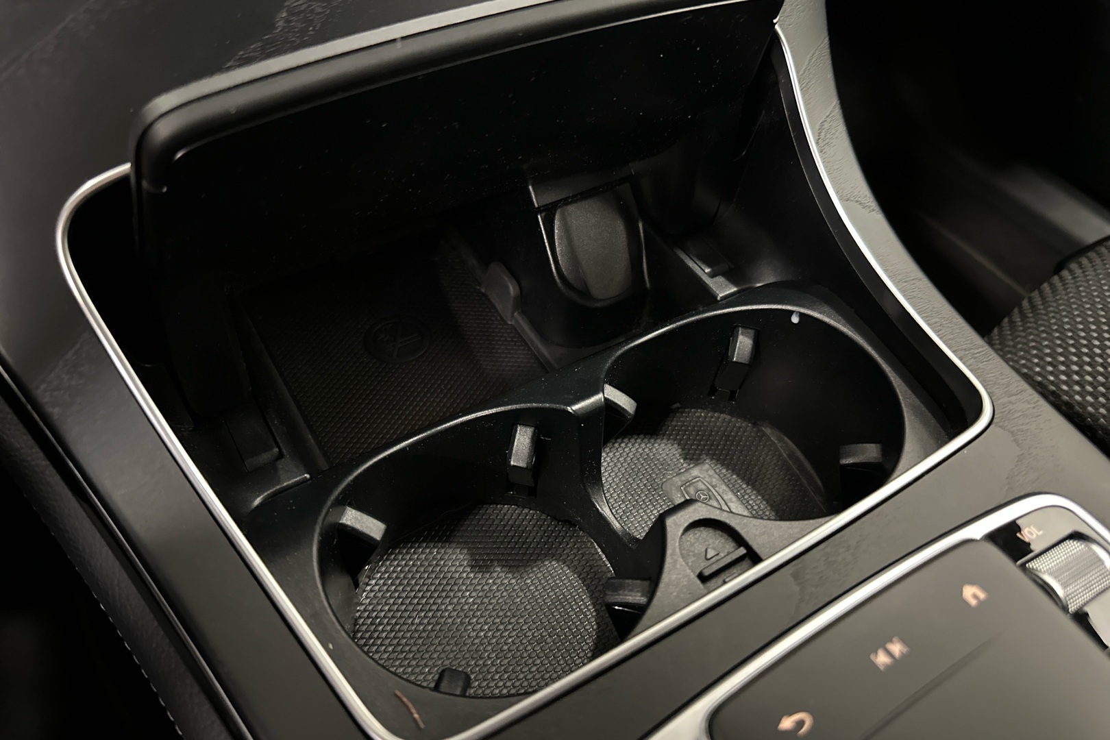 MERCEDES-BENZ GLC 2020