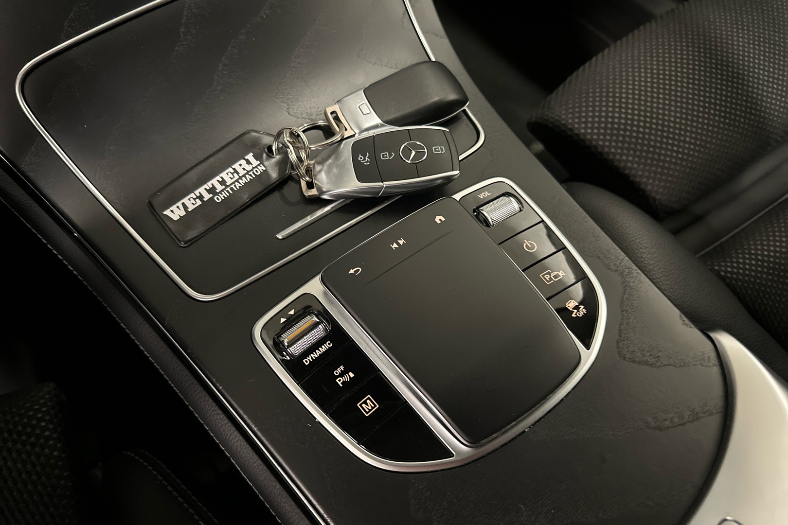 MERCEDES-BENZ GLC 2020