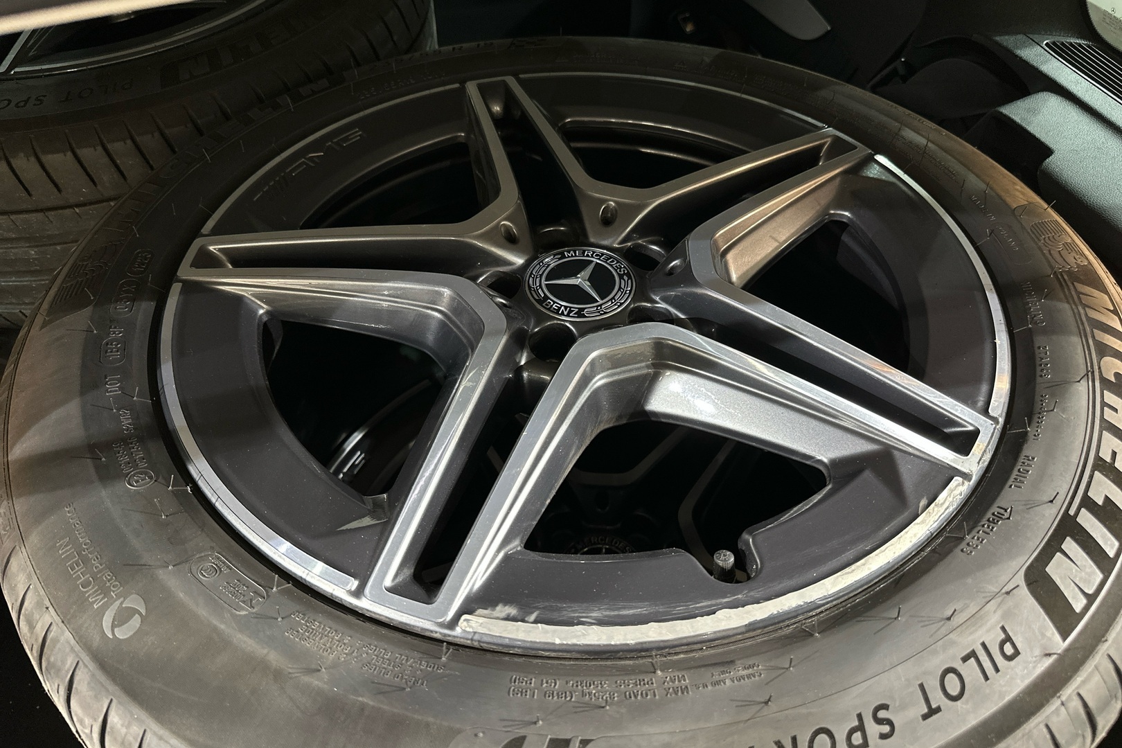 MERCEDES-BENZ GLC 2021