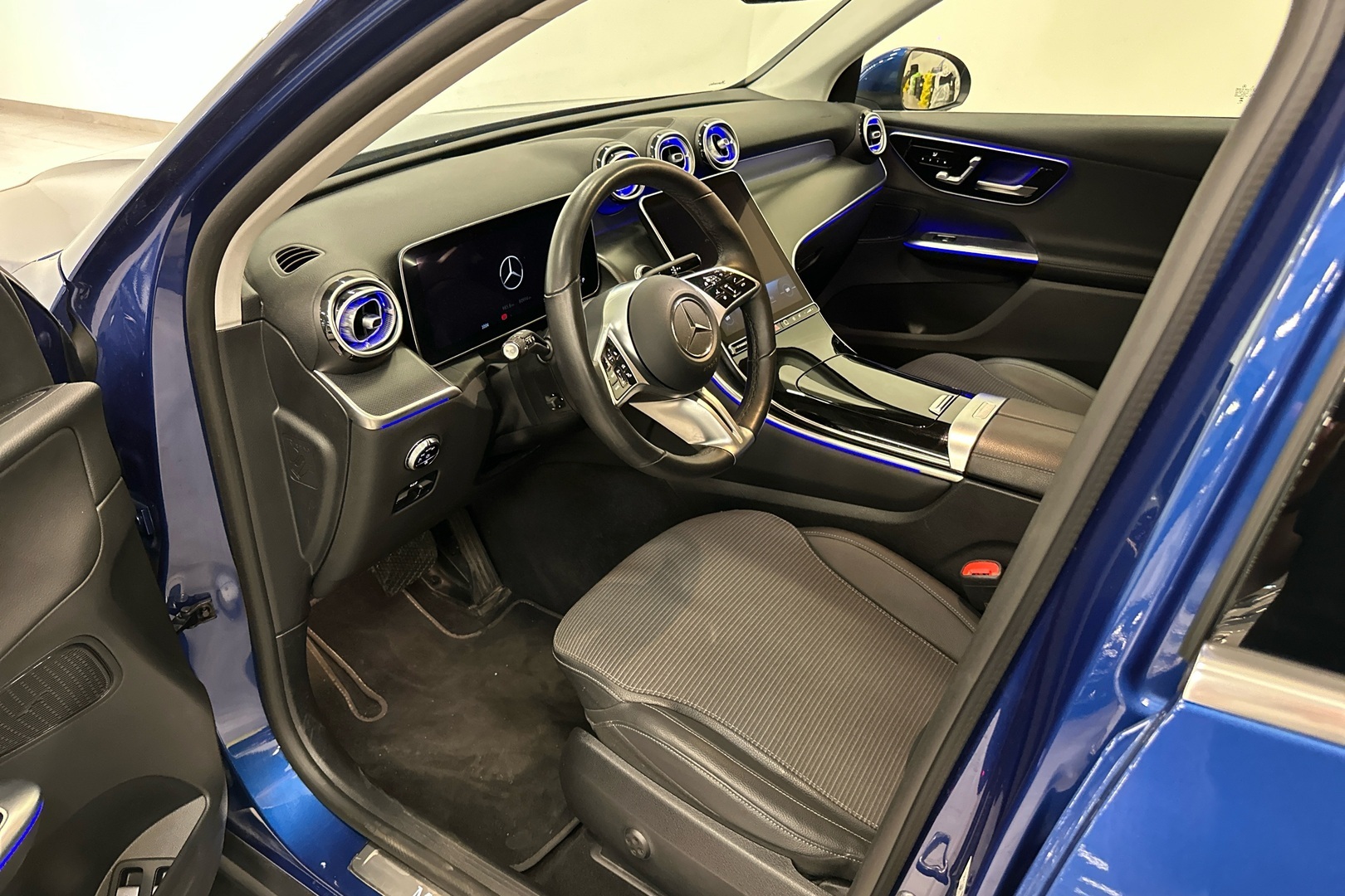 MERCEDES-BENZ GLC 7