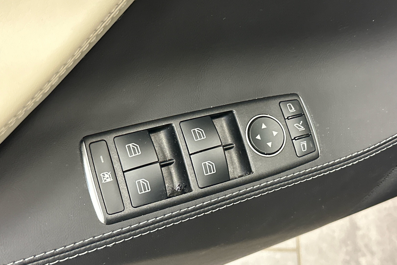 TESLA Model S 2018