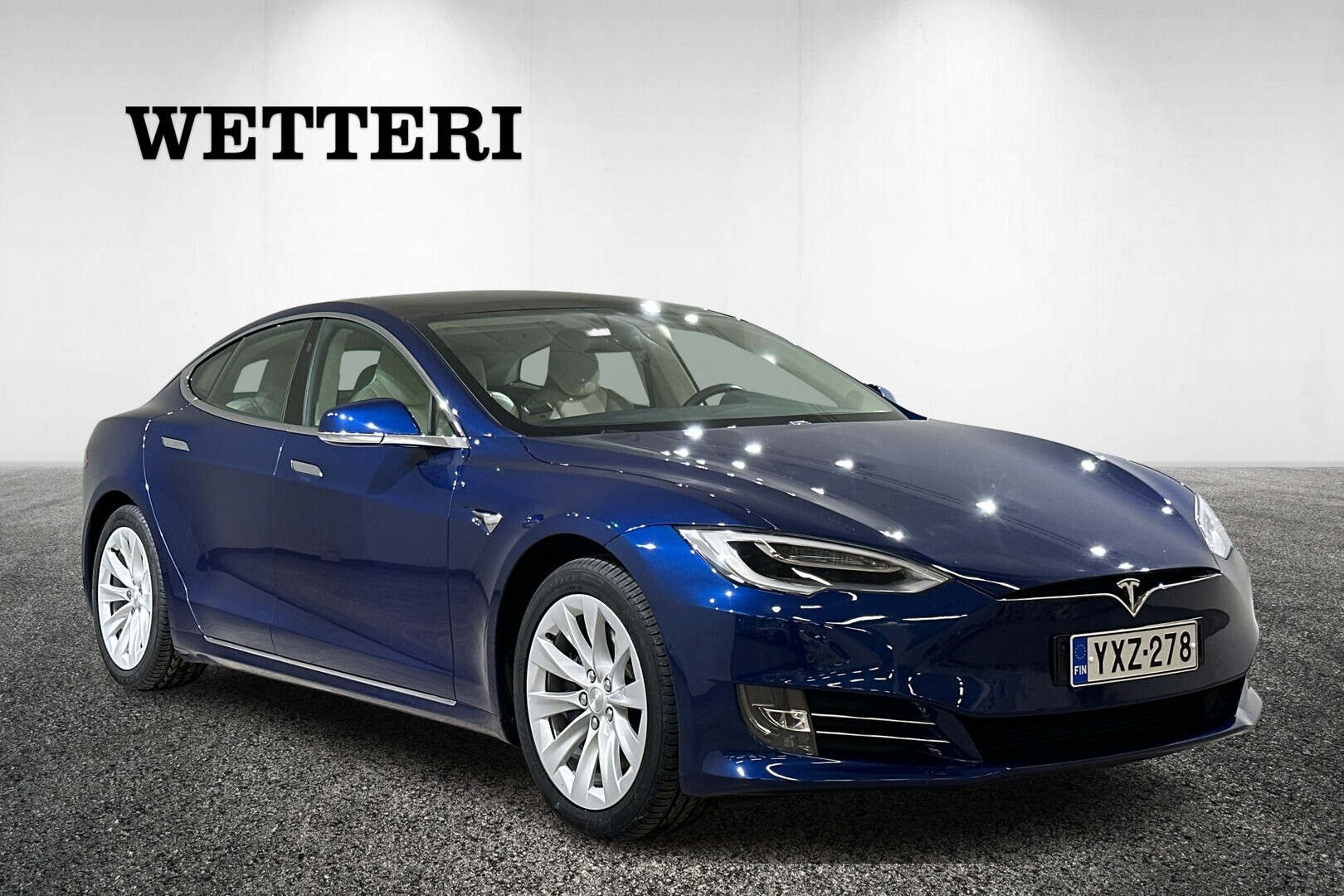 TESLA Model S 2018