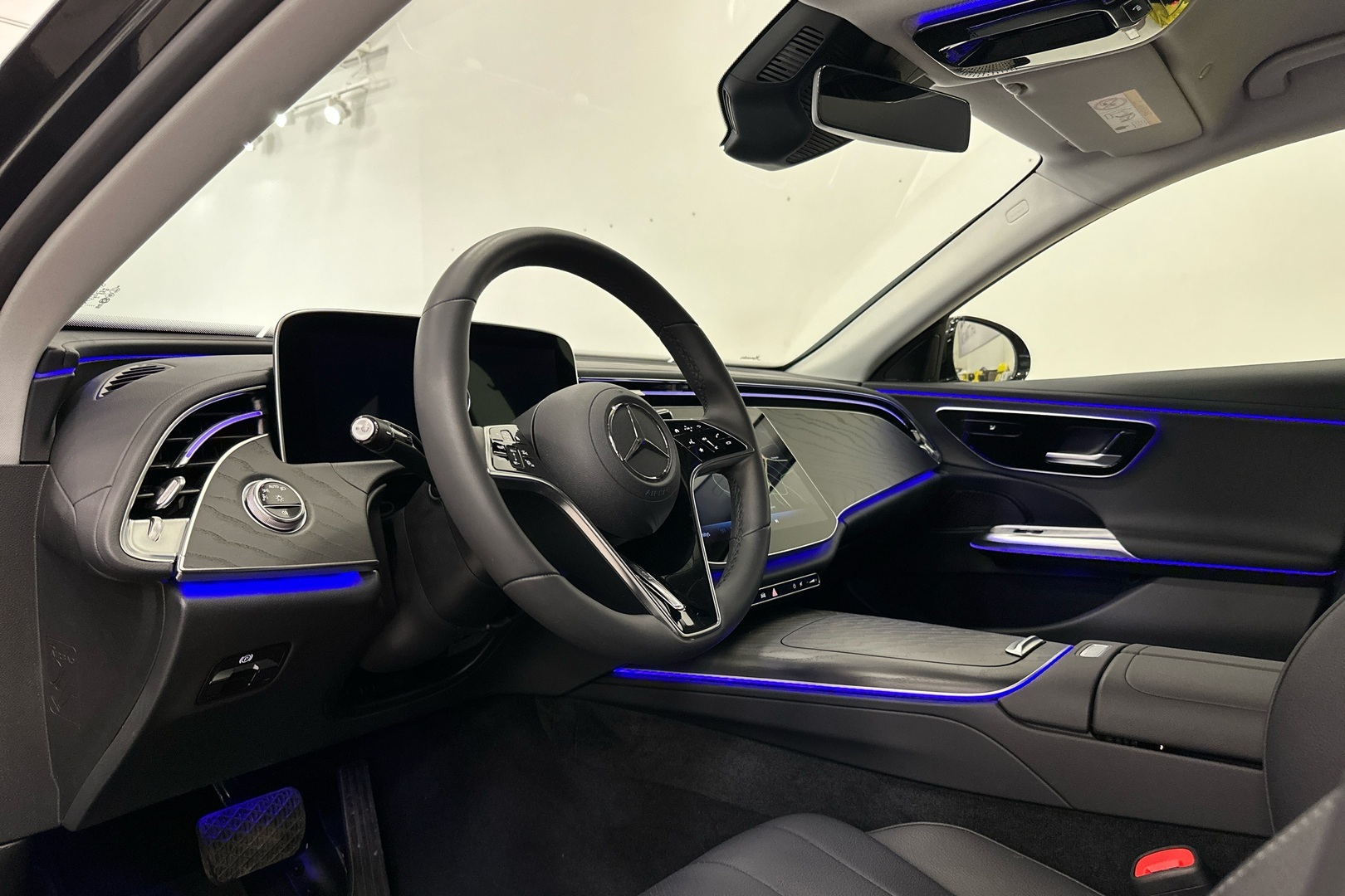 MERCEDES-BENZ E 2024