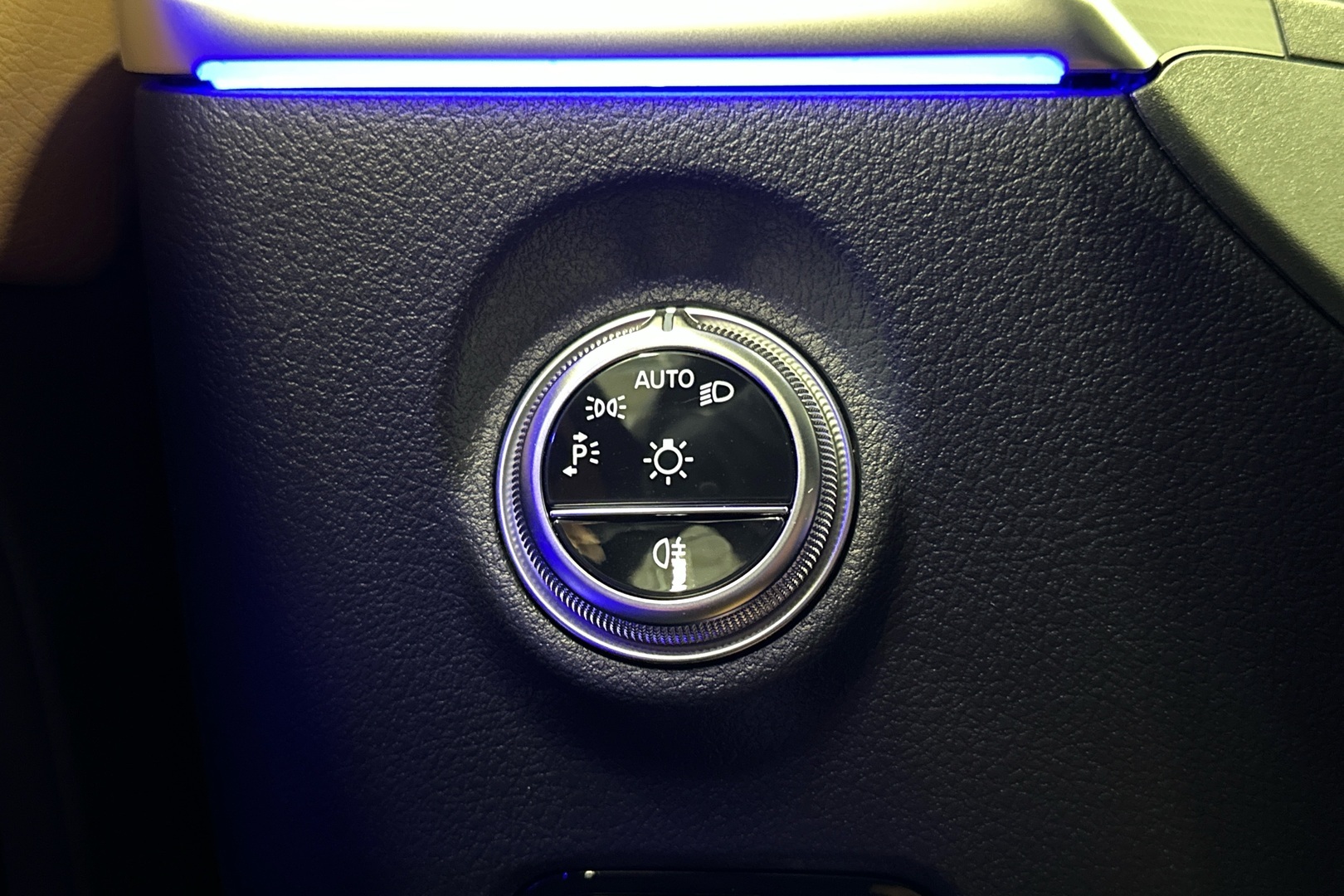 MERCEDES-BENZ CLE 11