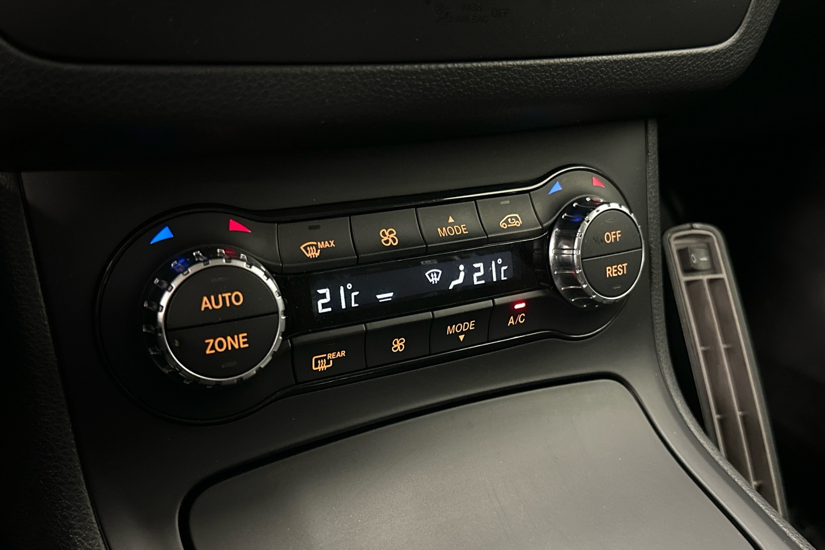 MERCEDES-BENZ B 2014