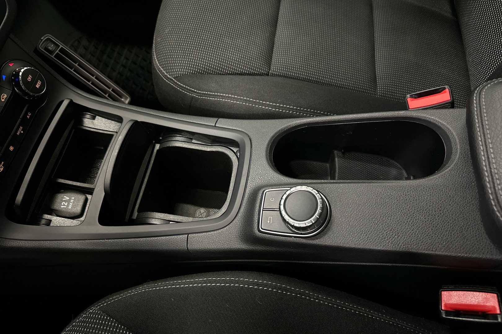 MERCEDES-BENZ B 2014