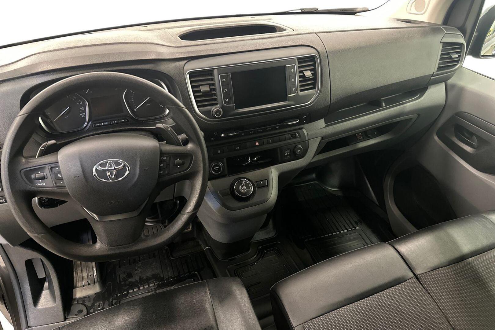 TOYOTA Proace 10