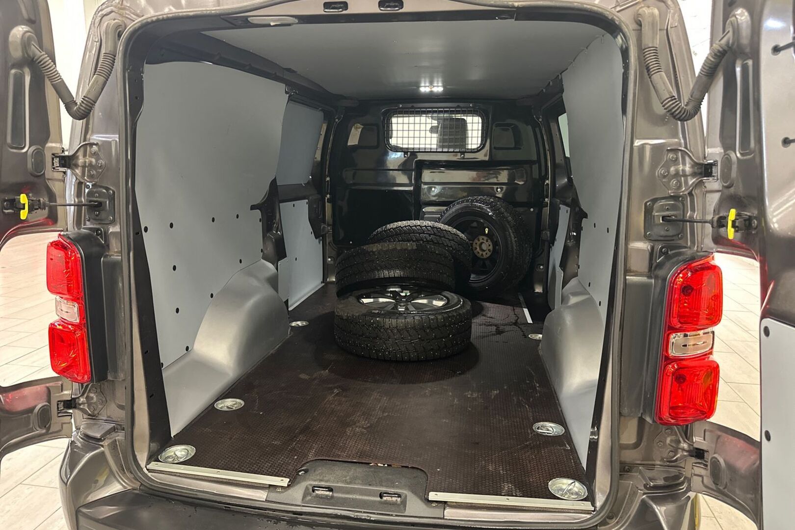 TOYOTA Proace 11