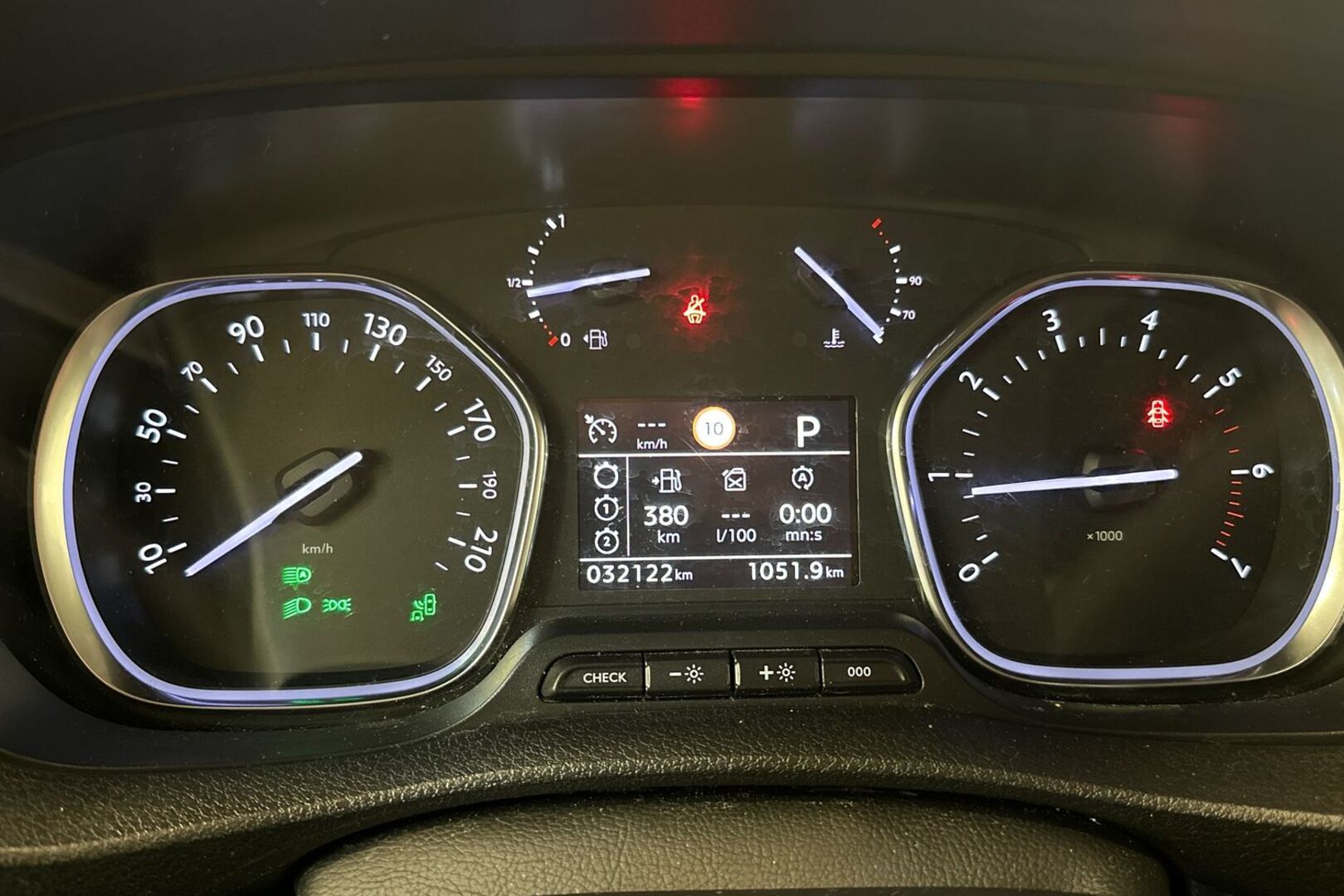 TOYOTA Proace 14