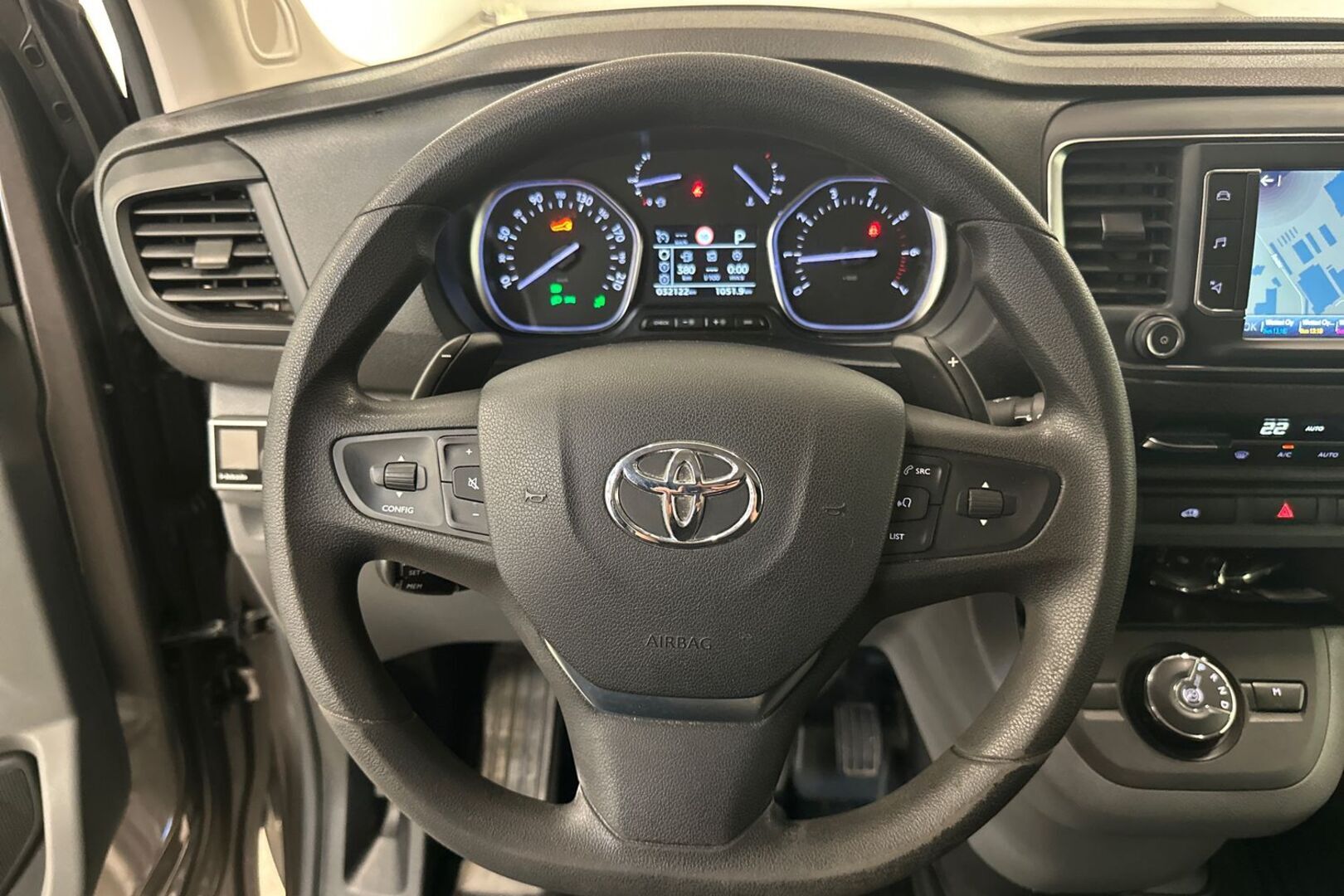 TOYOTA Proace 16