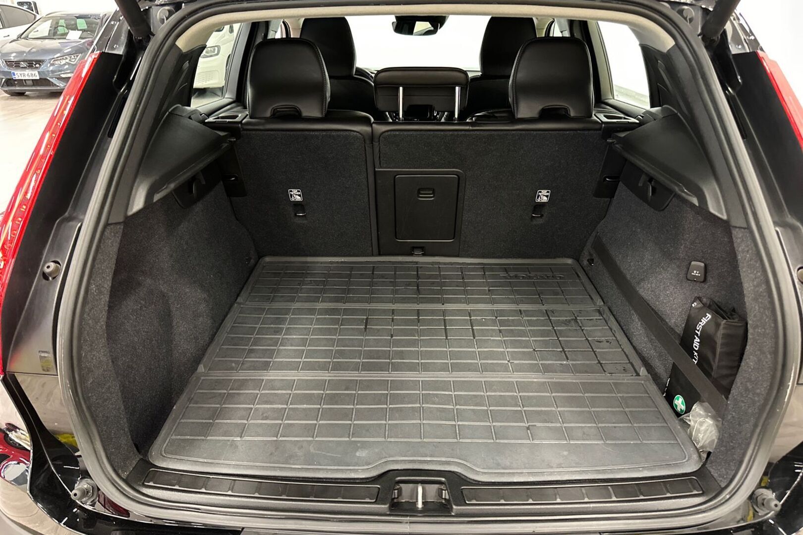 VOLVO XC40 2019