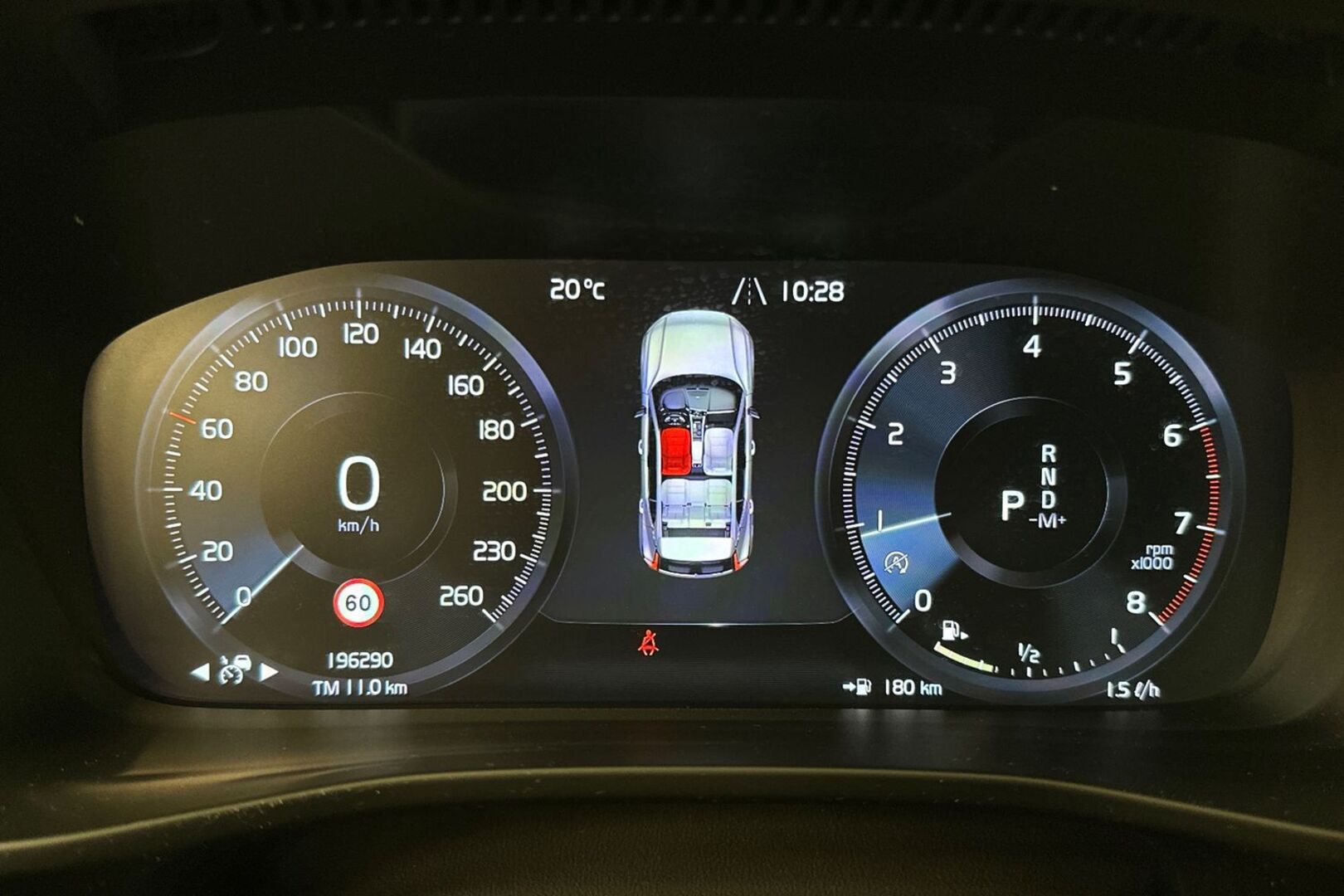 VOLVO XC40 2019