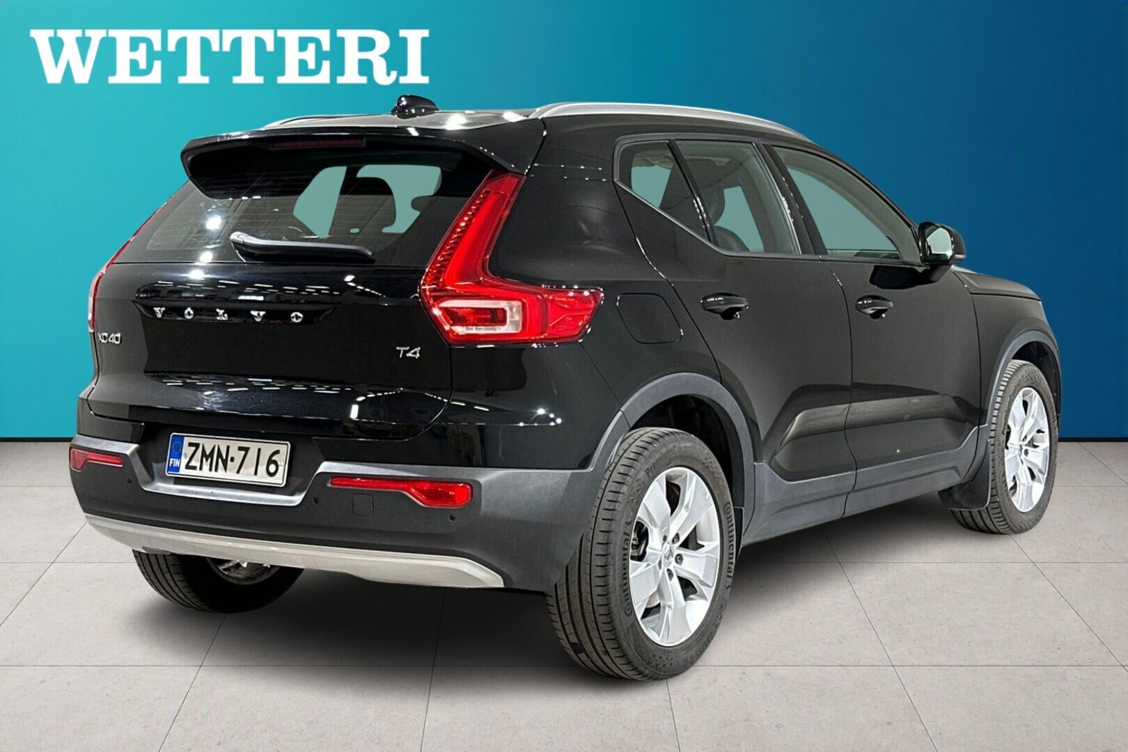 VOLVO XC40 2019