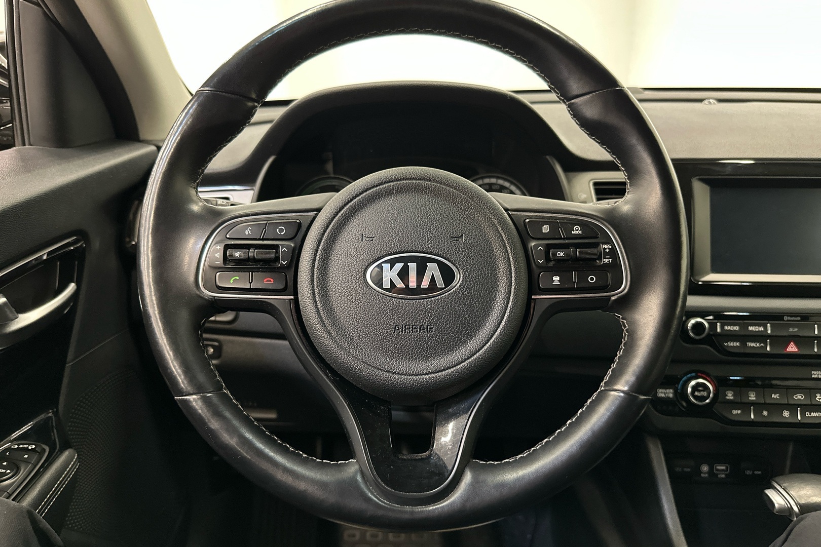 KIA Niro plug-in 2019