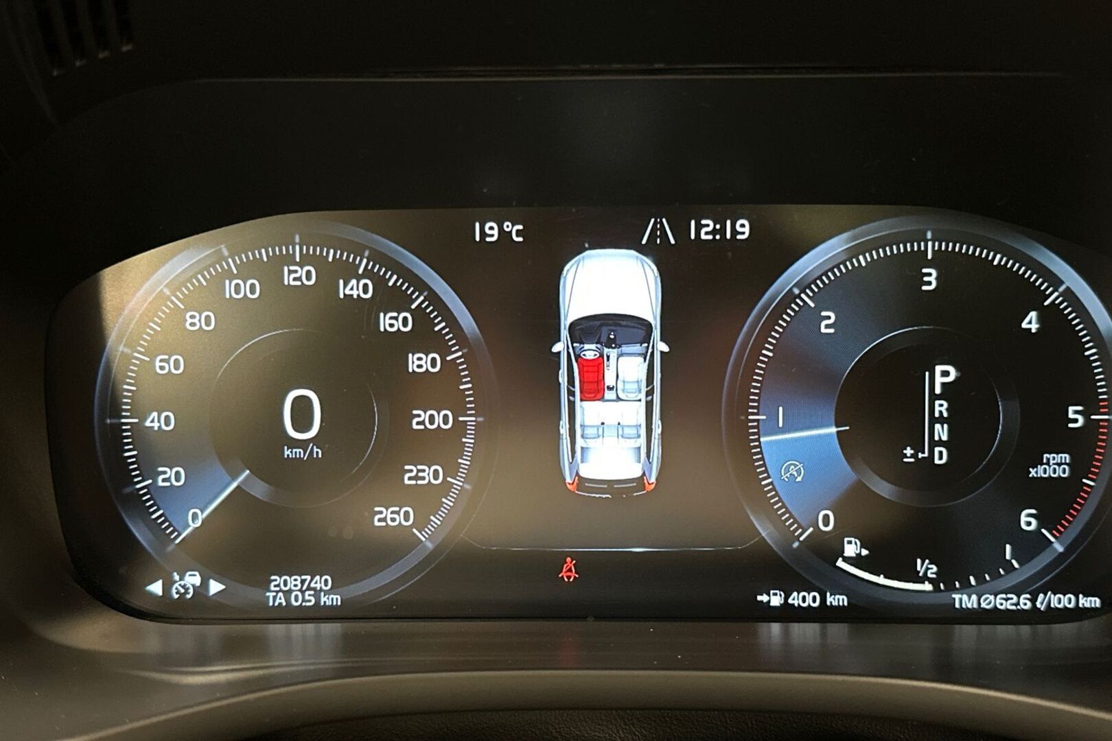VOLVO XC60 2019
