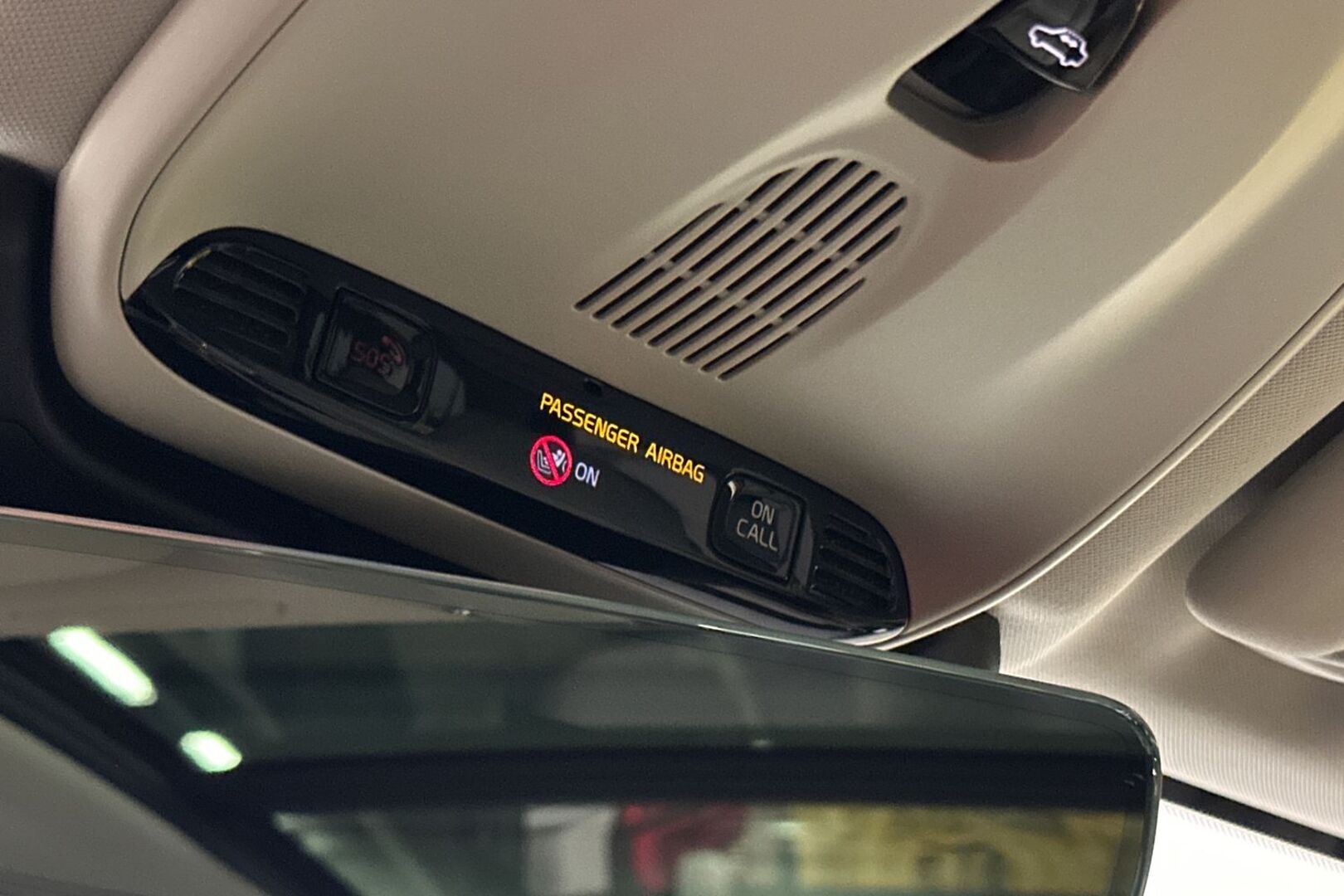 VOLVO XC60 2019