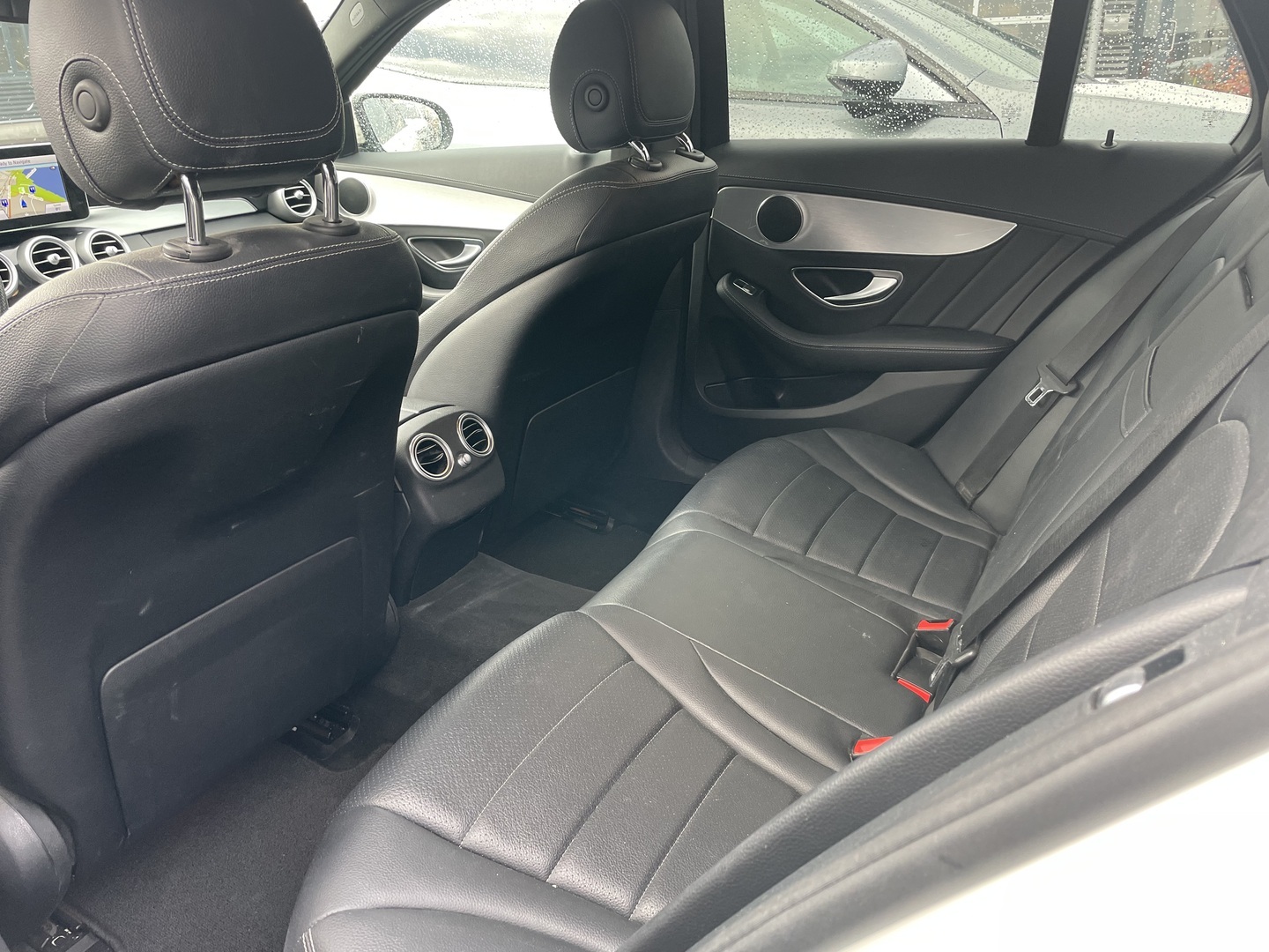 MERCEDES-BENZ C 2015
