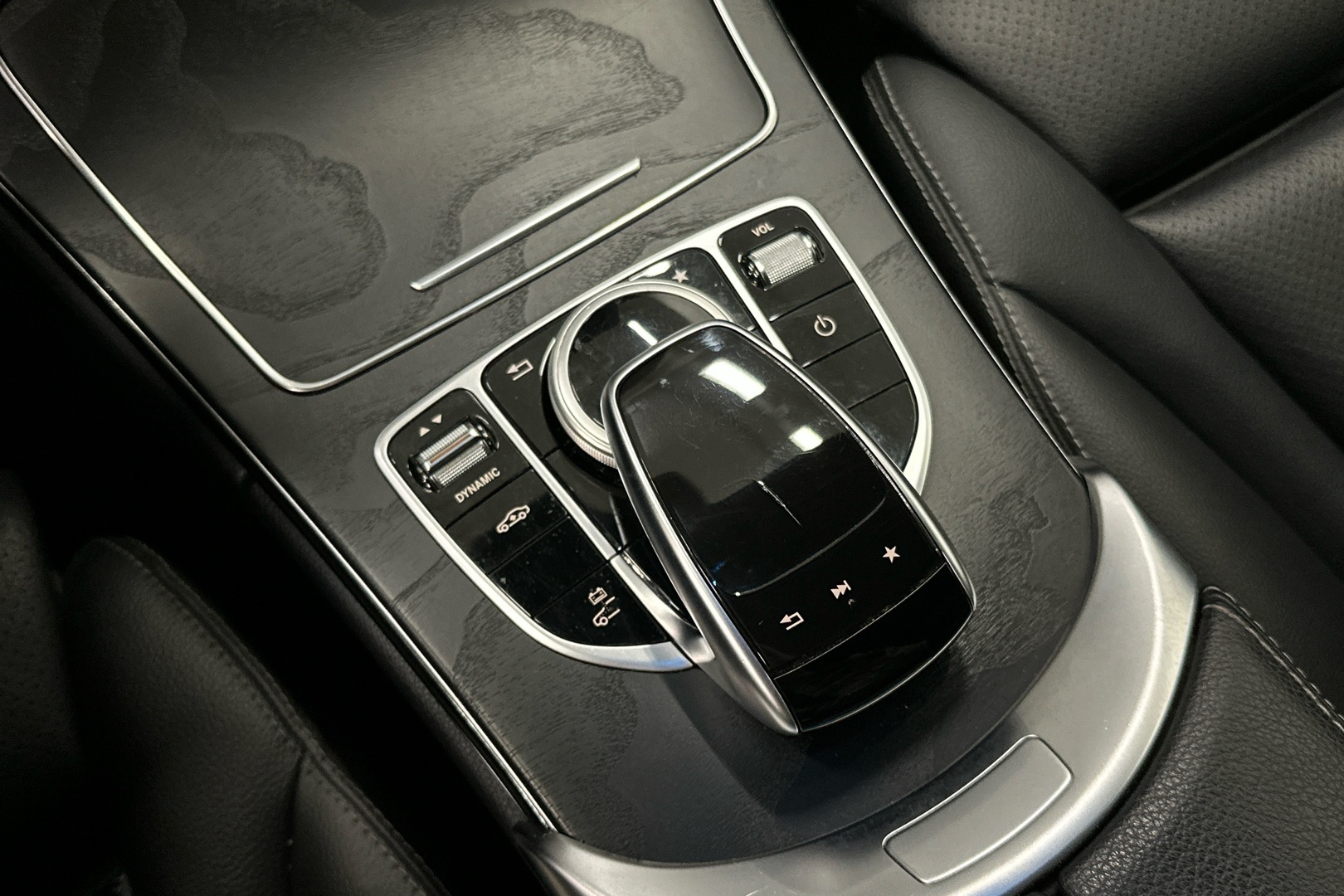 MERCEDES-BENZ C 2018