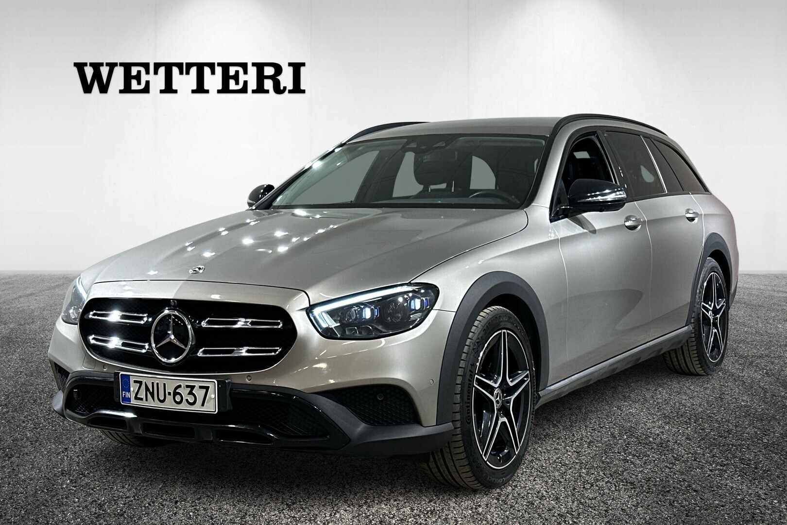 MERCEDES-BENZ E 2021