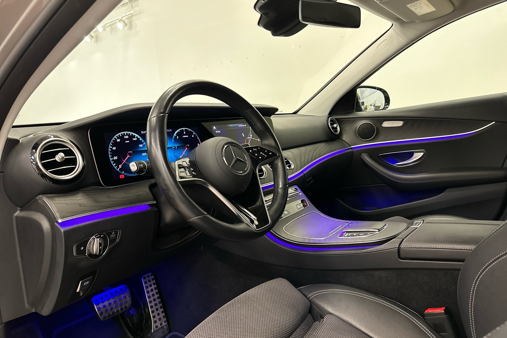MERCEDES-BENZ E 2021