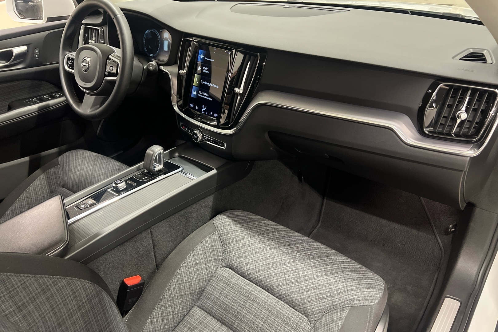 VOLVO V60 Cross Country 2022