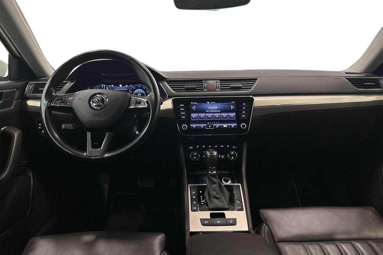 SKODA Superb 2020