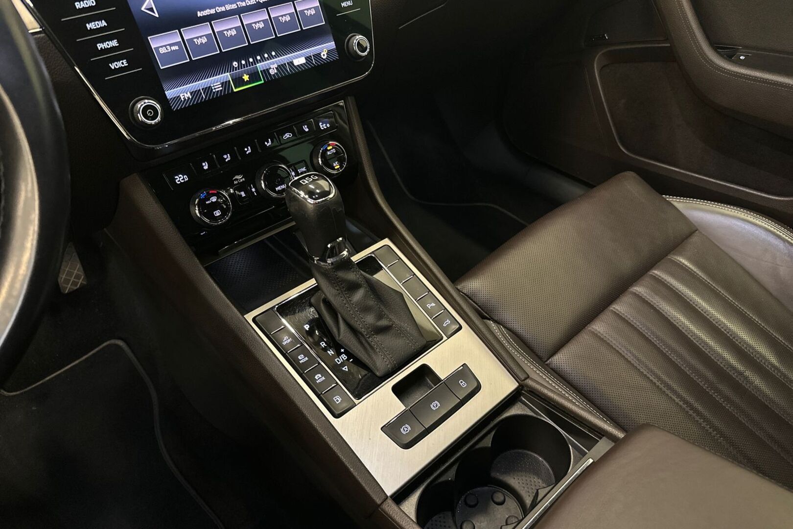 SKODA Superb 2020