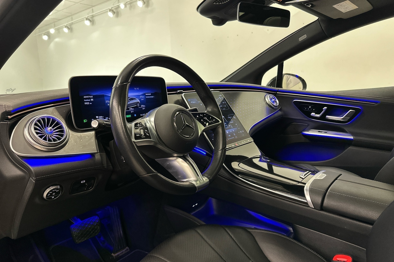 MERCEDES-BENZ EQE 2022