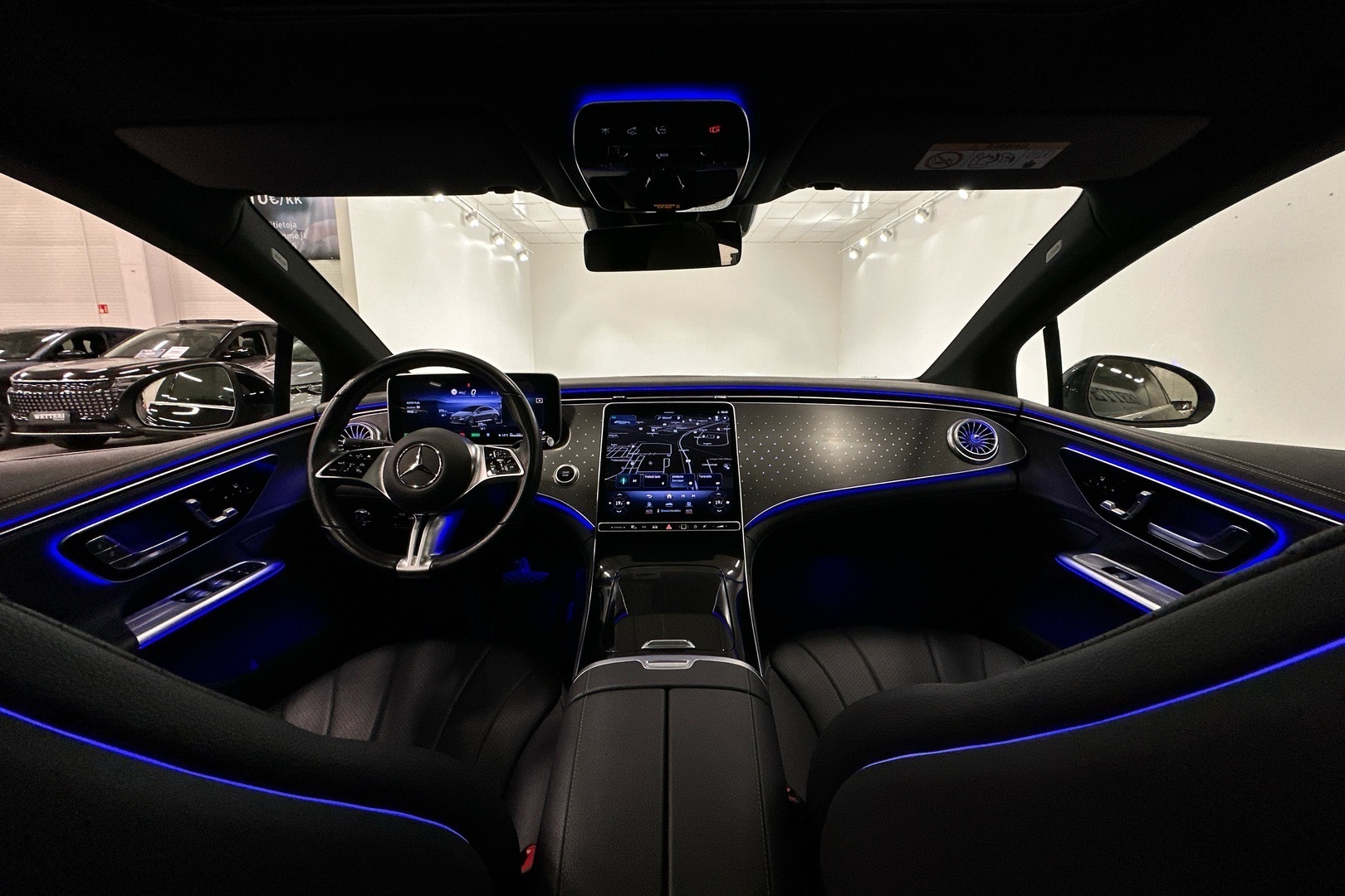 MERCEDES-BENZ EQE 2022