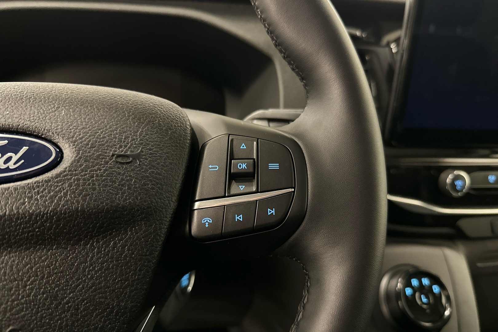 FORD Transit 2025