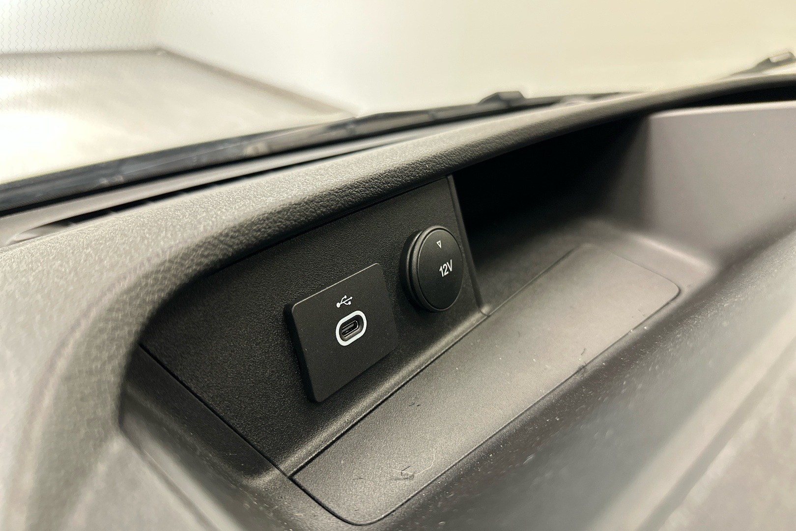 FORD Transit 2025