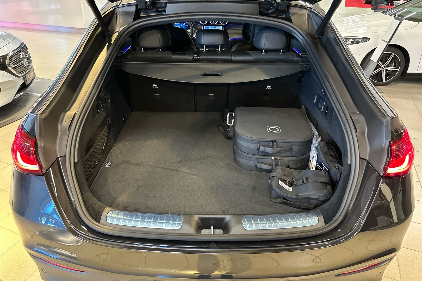 MERCEDES-BENZ GLC 2025