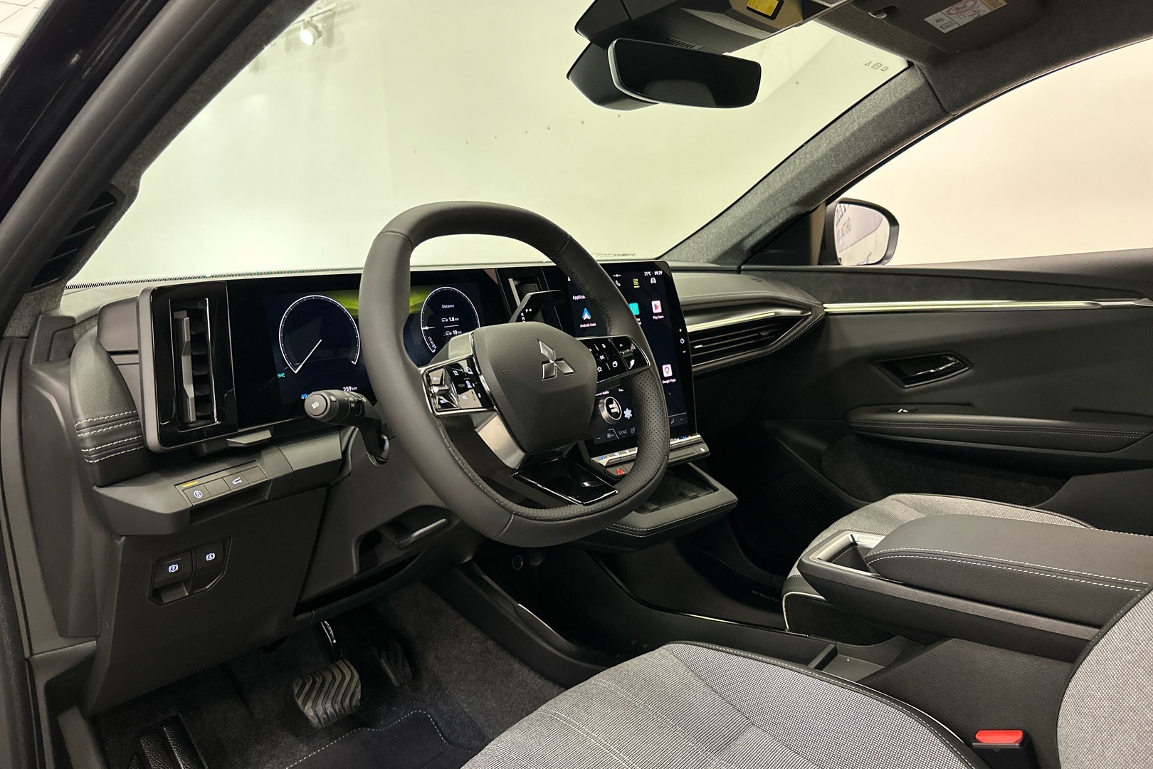 MITSUBISHI Eclipse Cross 2026