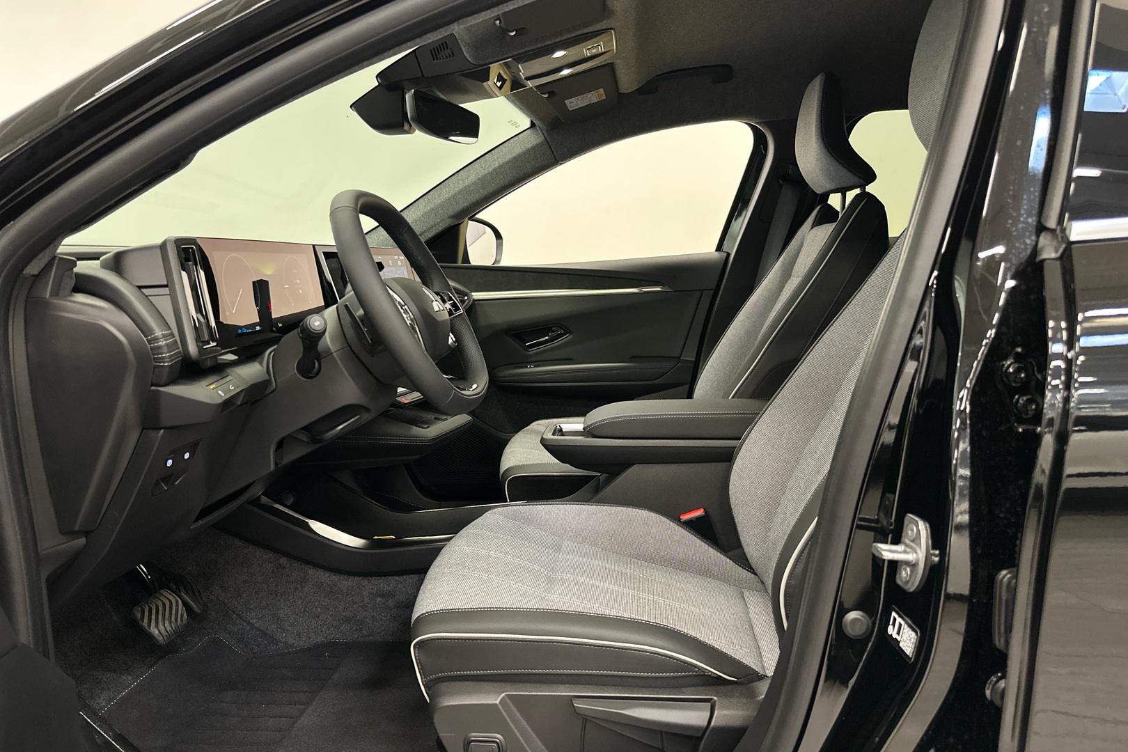 MITSUBISHI Eclipse Cross 2026