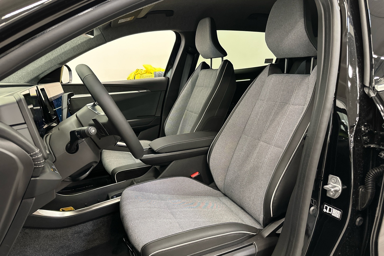MITSUBISHI Eclipse Cross 2026