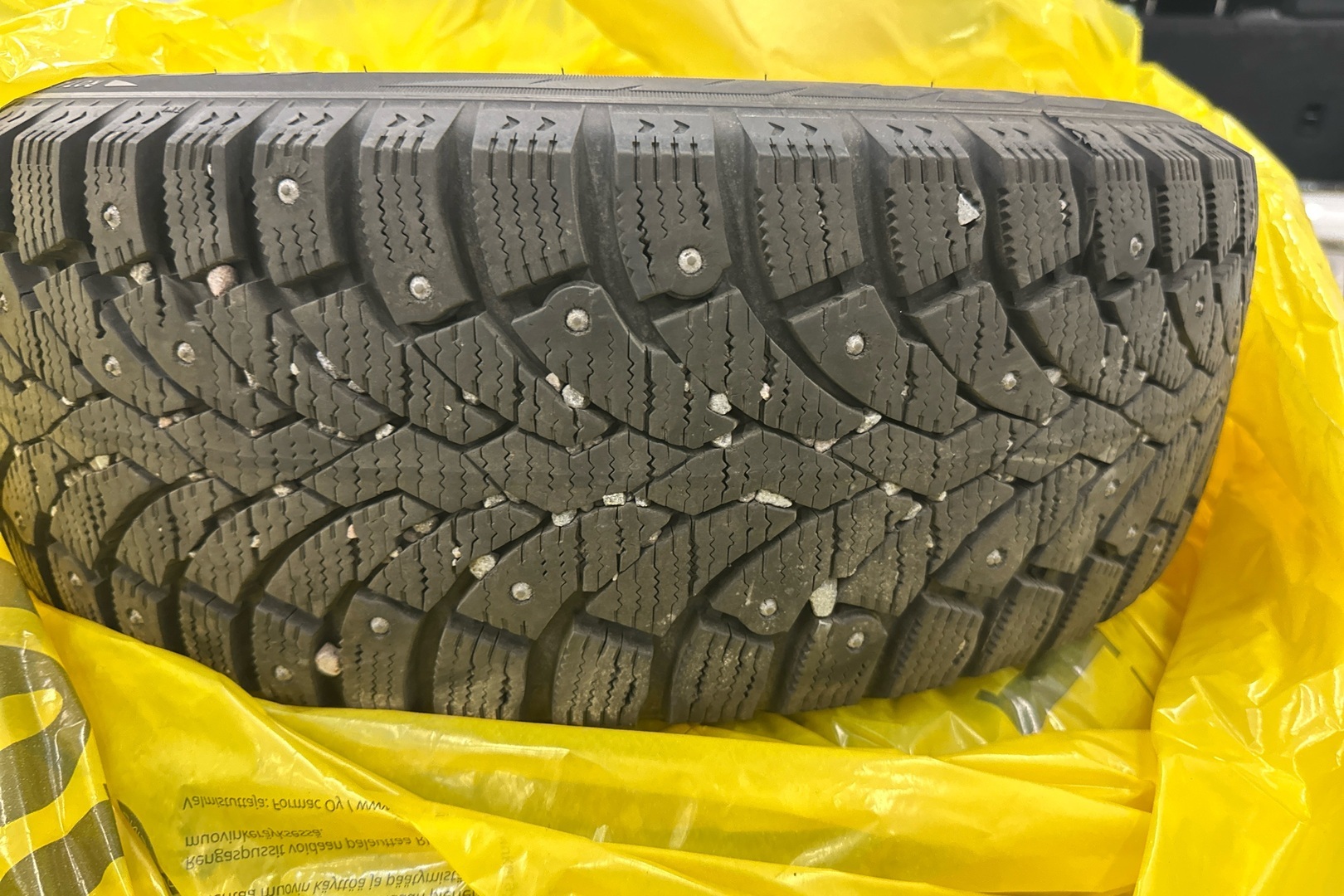 VOLKSWAGEN Polo 2011