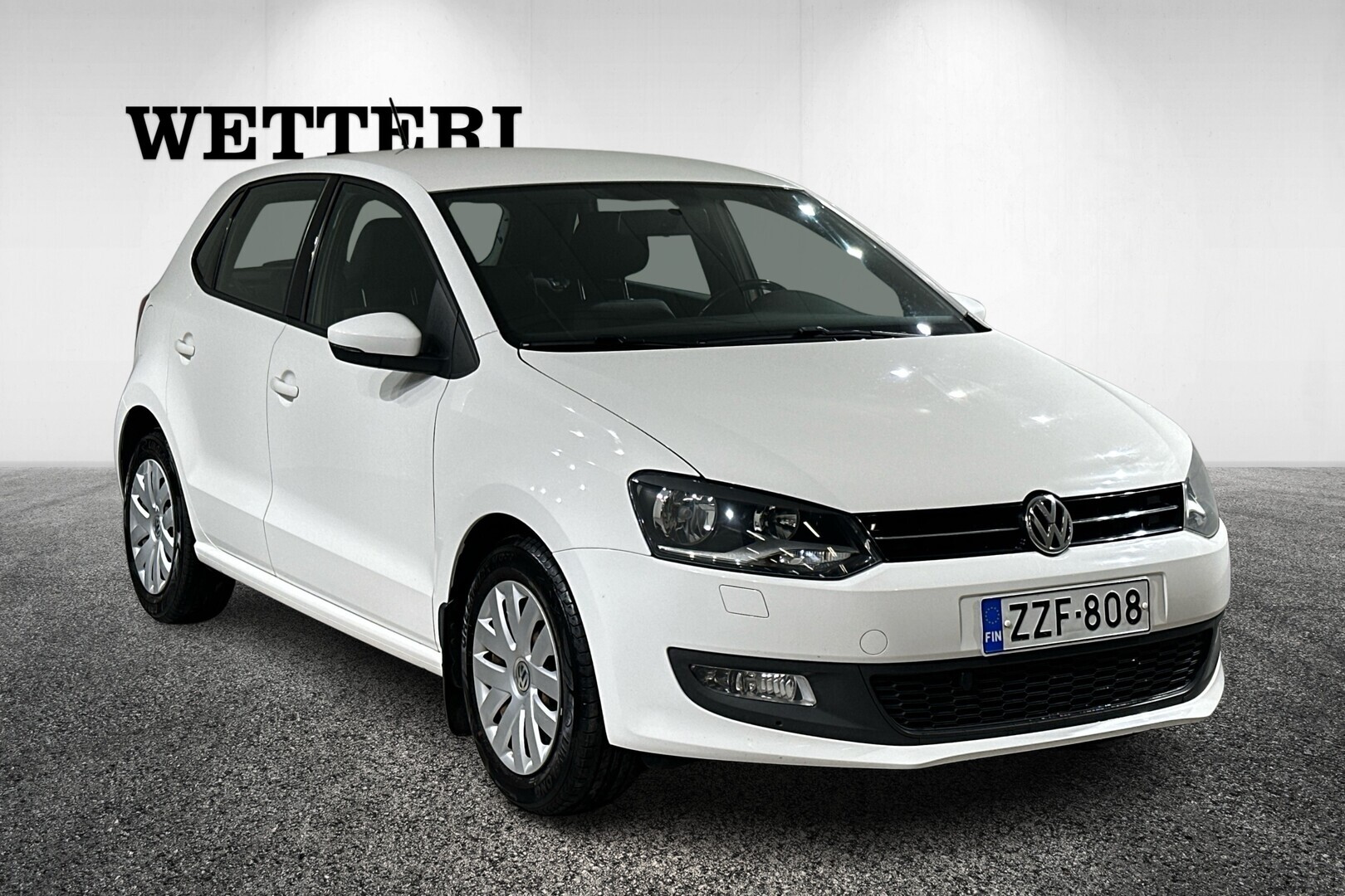 VOLKSWAGEN Polo 2011