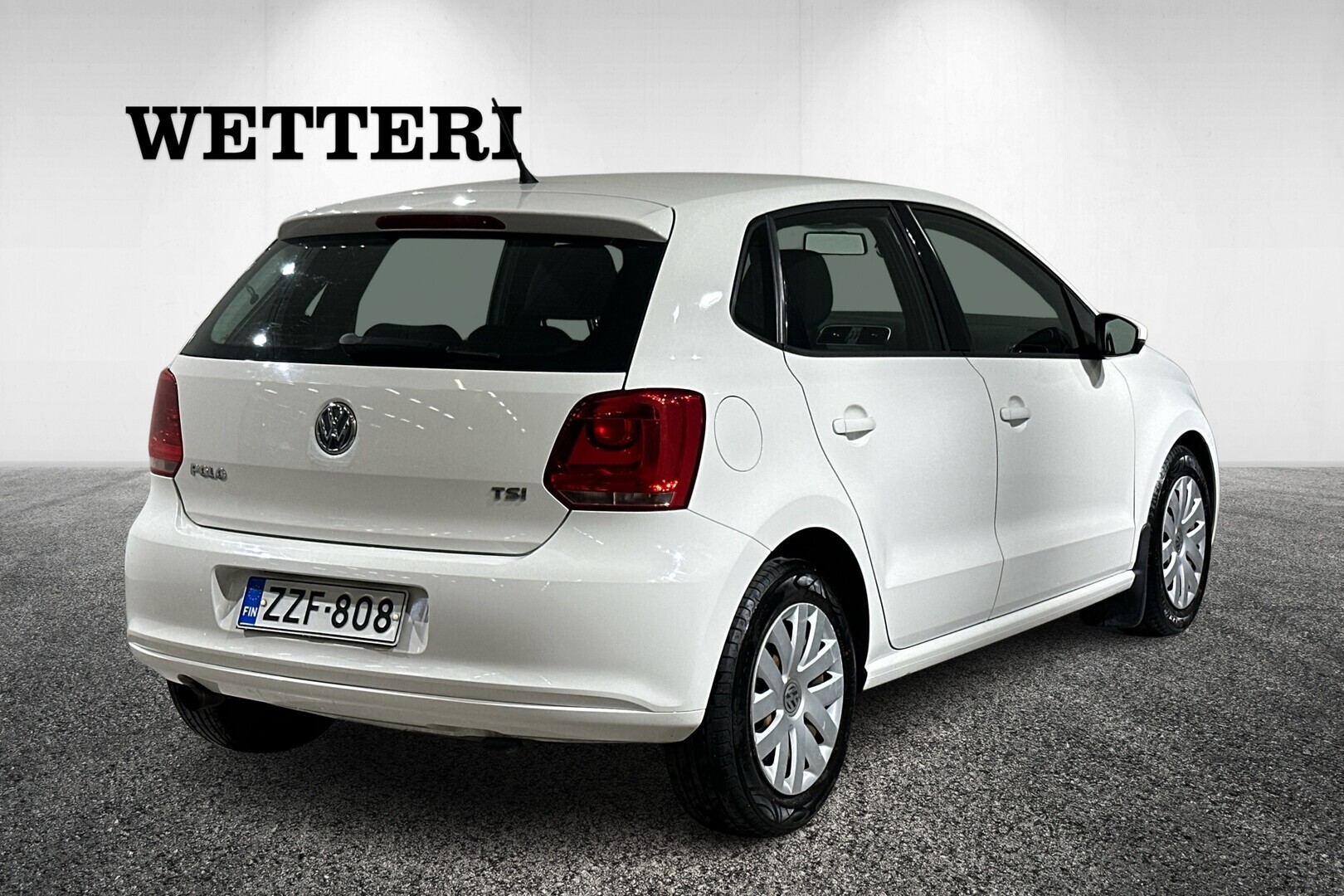 VOLKSWAGEN Polo 2011