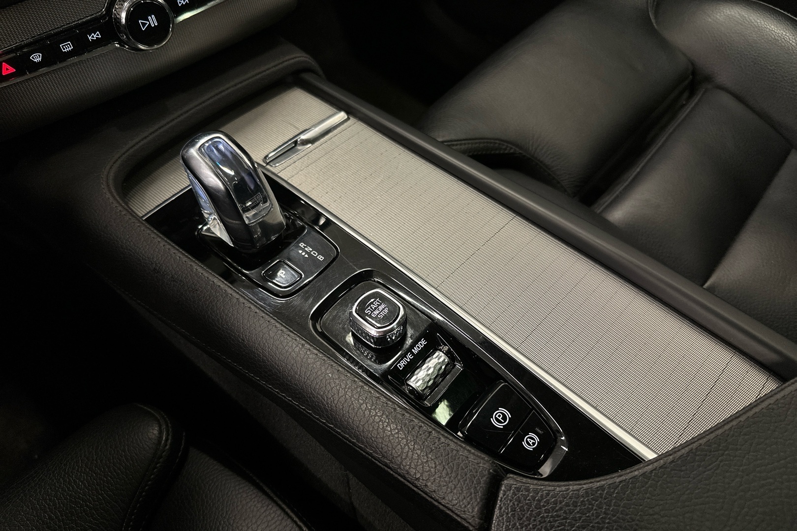 VOLVO XC90 2019