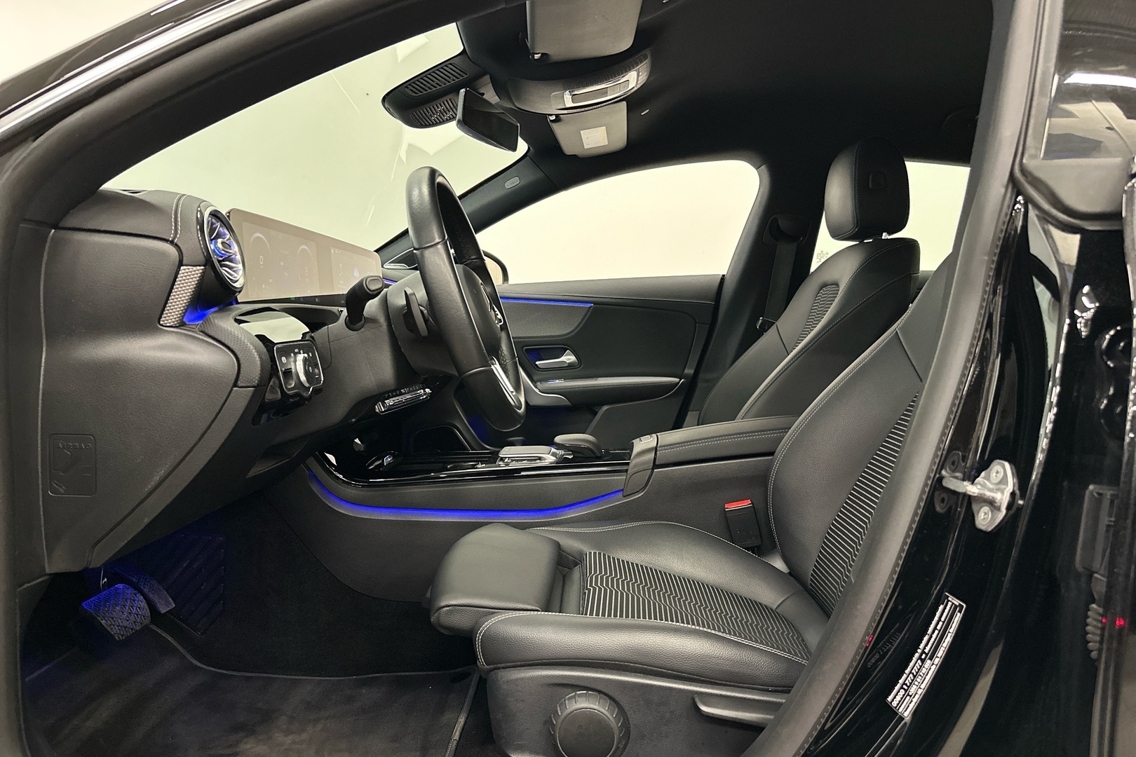 MERCEDES-BENZ CLA 2021