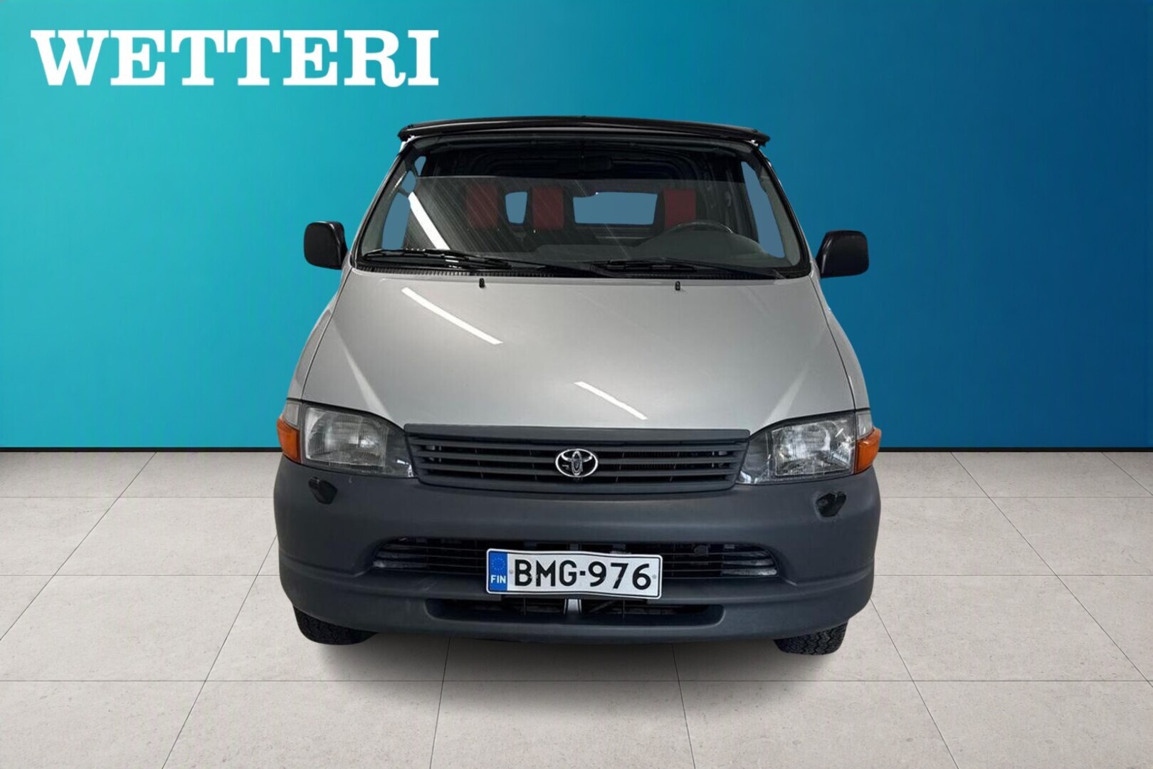 TOYOTA Hiace 2