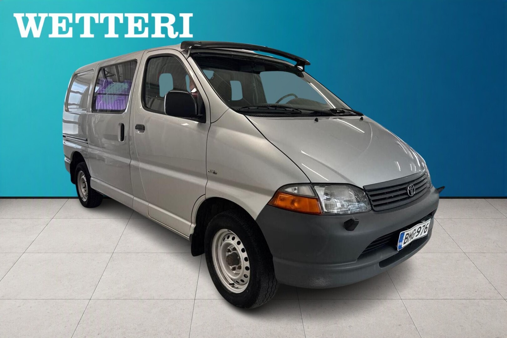 TOYOTA Hiace 3
