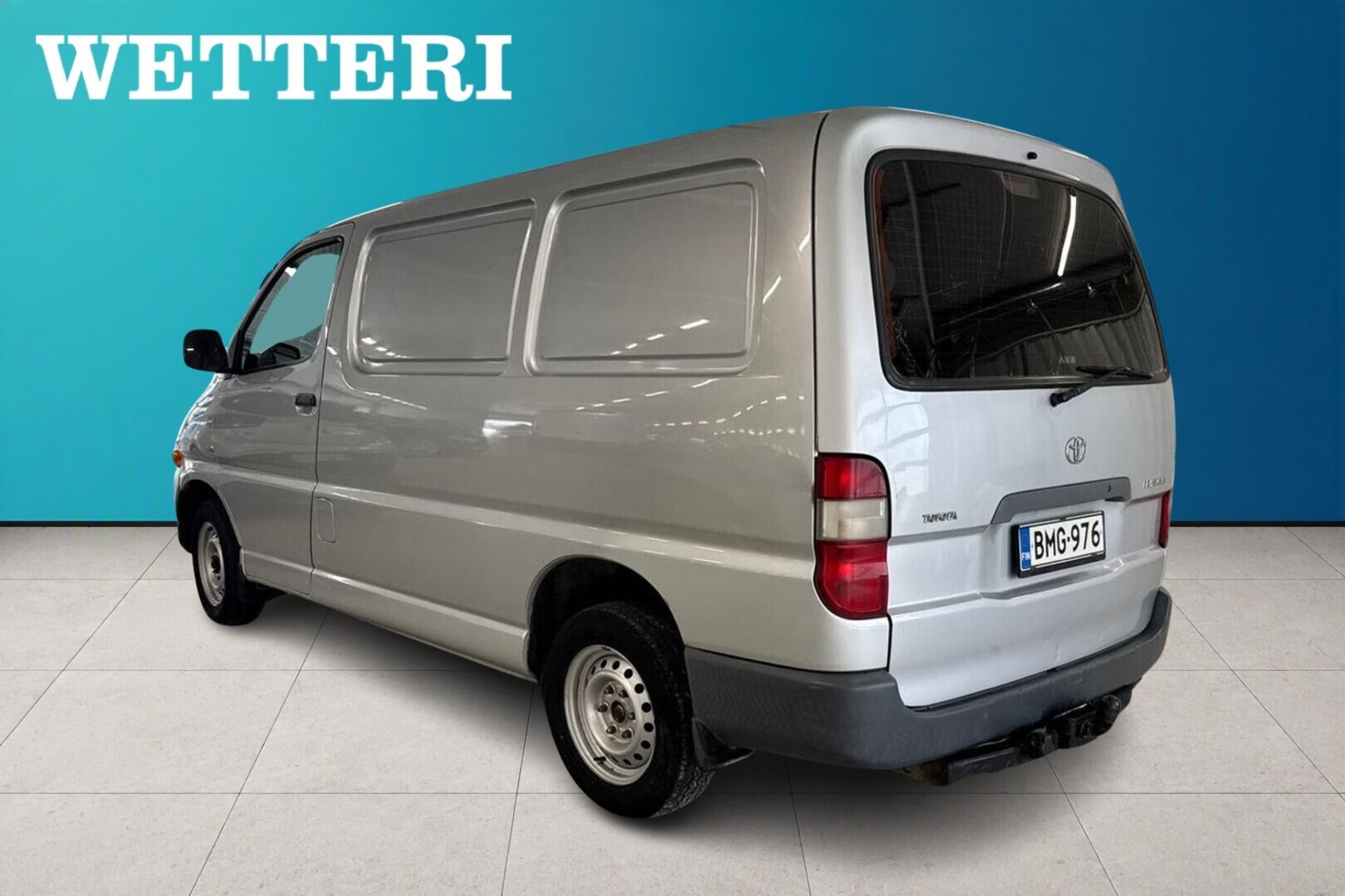TOYOTA Hiace 7