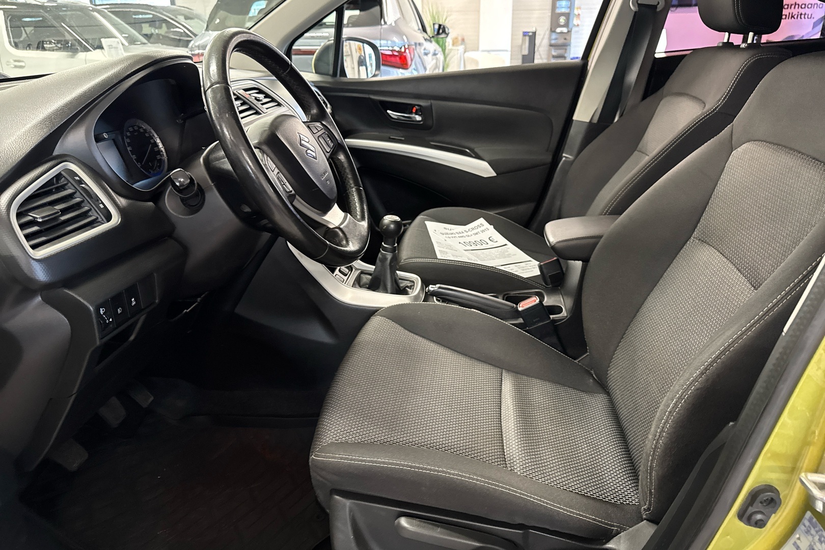 SUZUKI SX4 S-Cross 2013